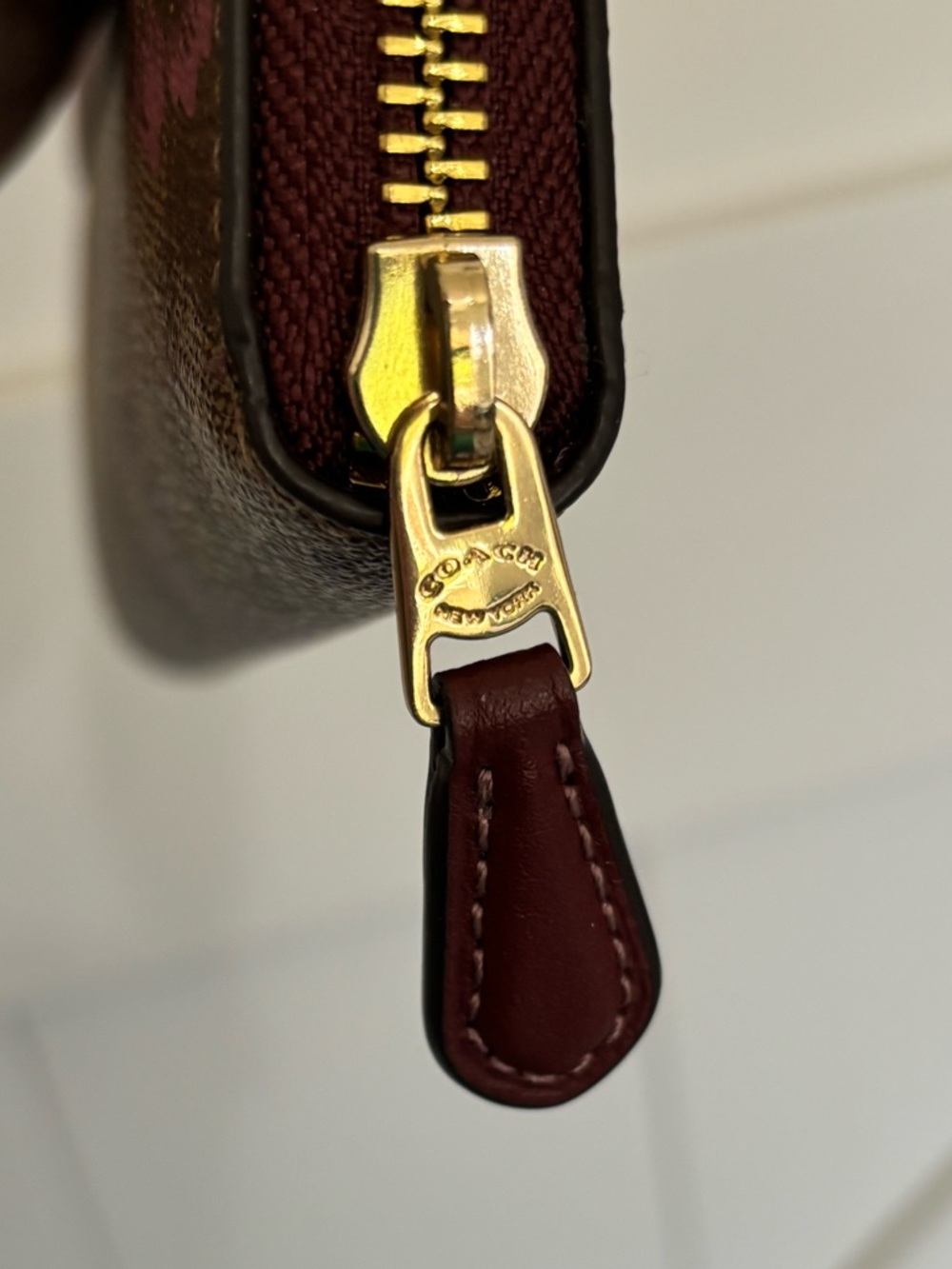 Coach Accordion Zip Wallet in Signature Canvas with Desert Tulip Print - Picture 12 of 14